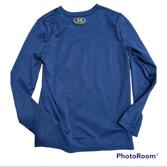 Under Armour Bundle Youth Medium - Picture 3 of 10